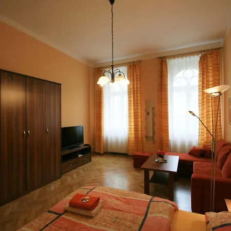 No. 19 Jaltska 3